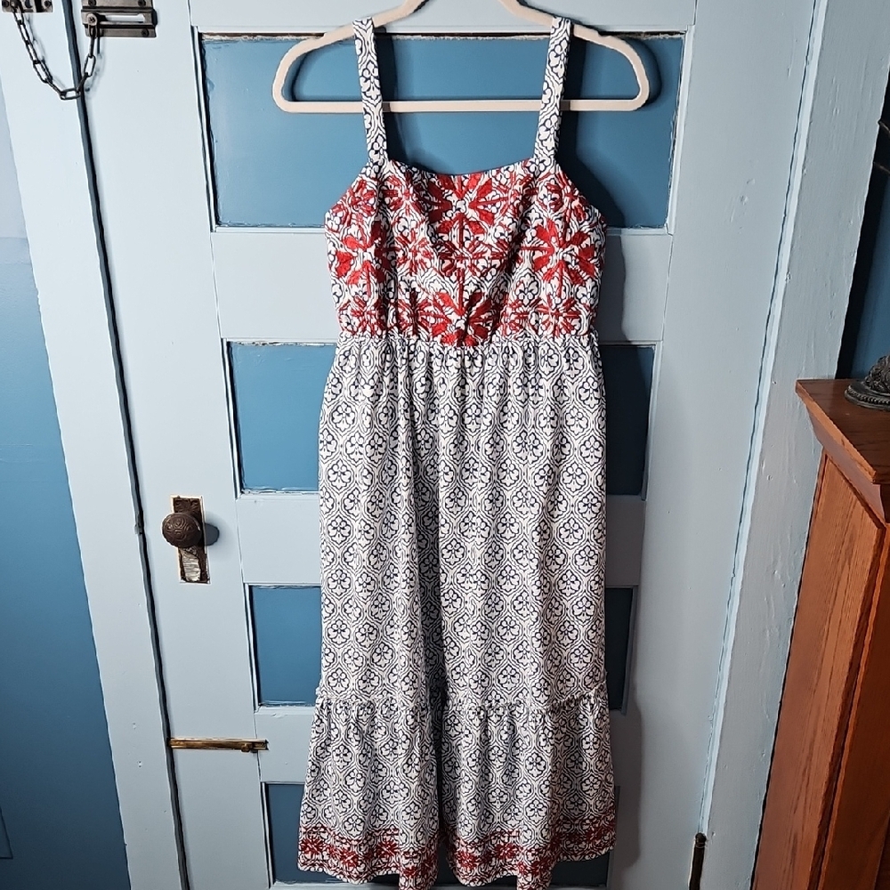 THML Women's Embroidered Red and Blue Patterned Midi Dress Small - Picture 3 of 11